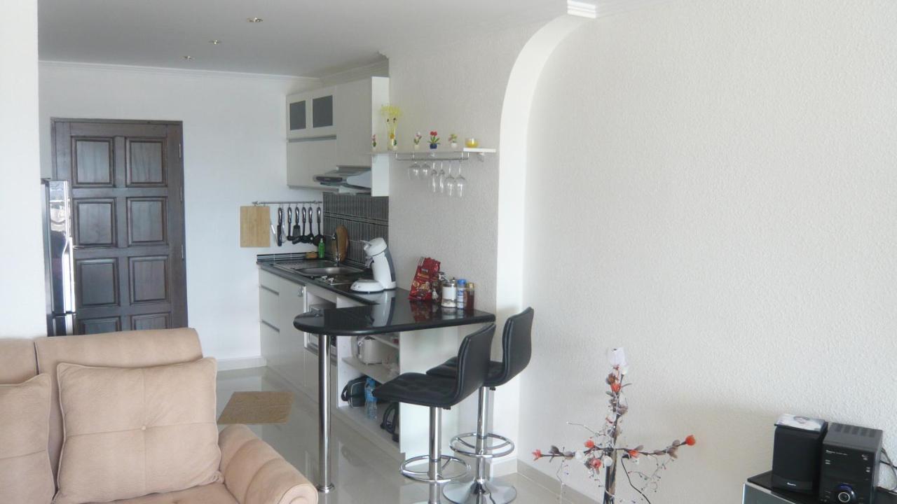 Joy Shop At View Talay 6 Apartment Pattaya ภายนอก รูปภาพ