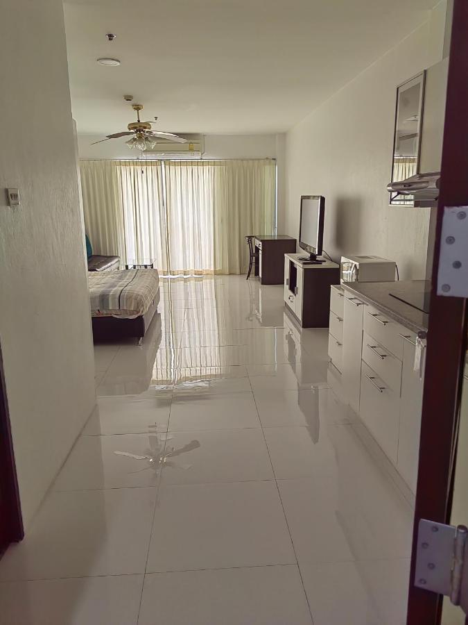 Joy Shop At View Talay 6 Apartment Pattaya ภายนอก รูปภาพ