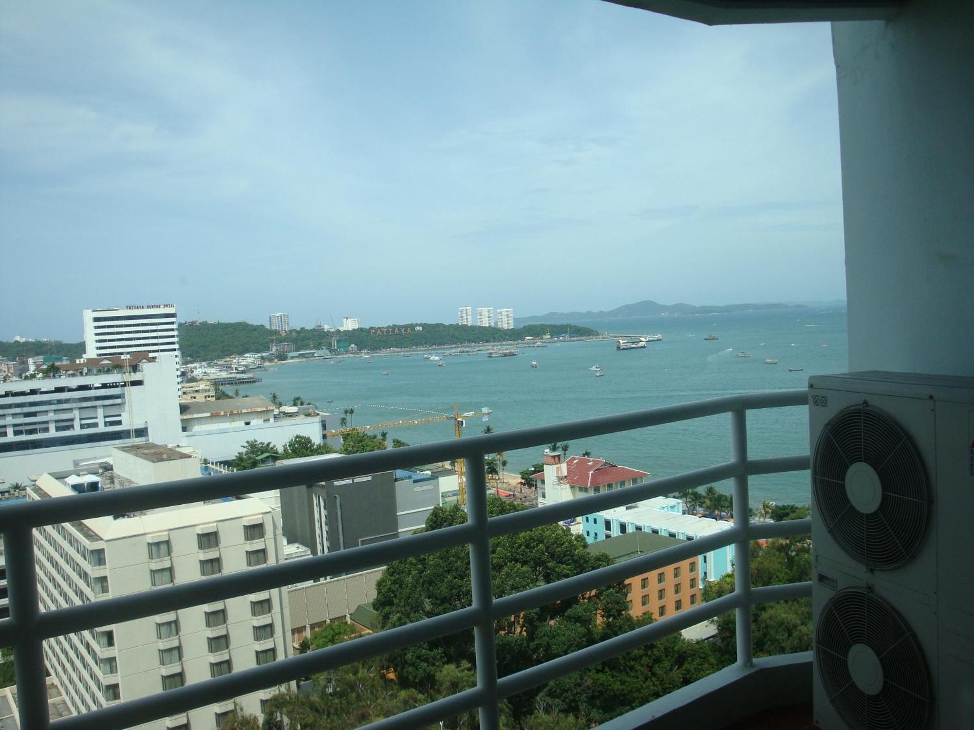Joy Shop At View Talay 6 Apartment Pattaya ภายนอก รูปภาพ